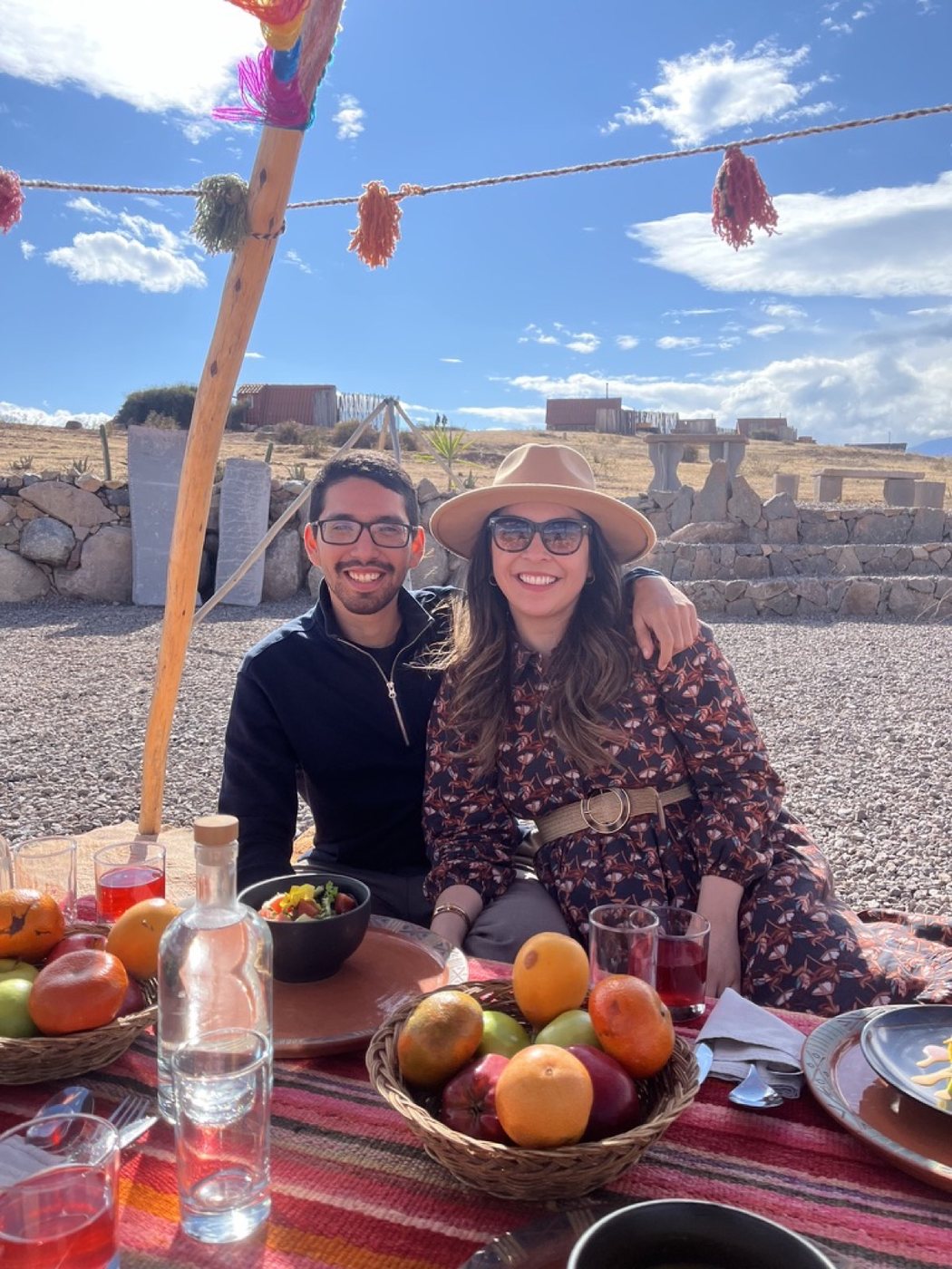 Valeria y Gerald en un viaje a Cusco